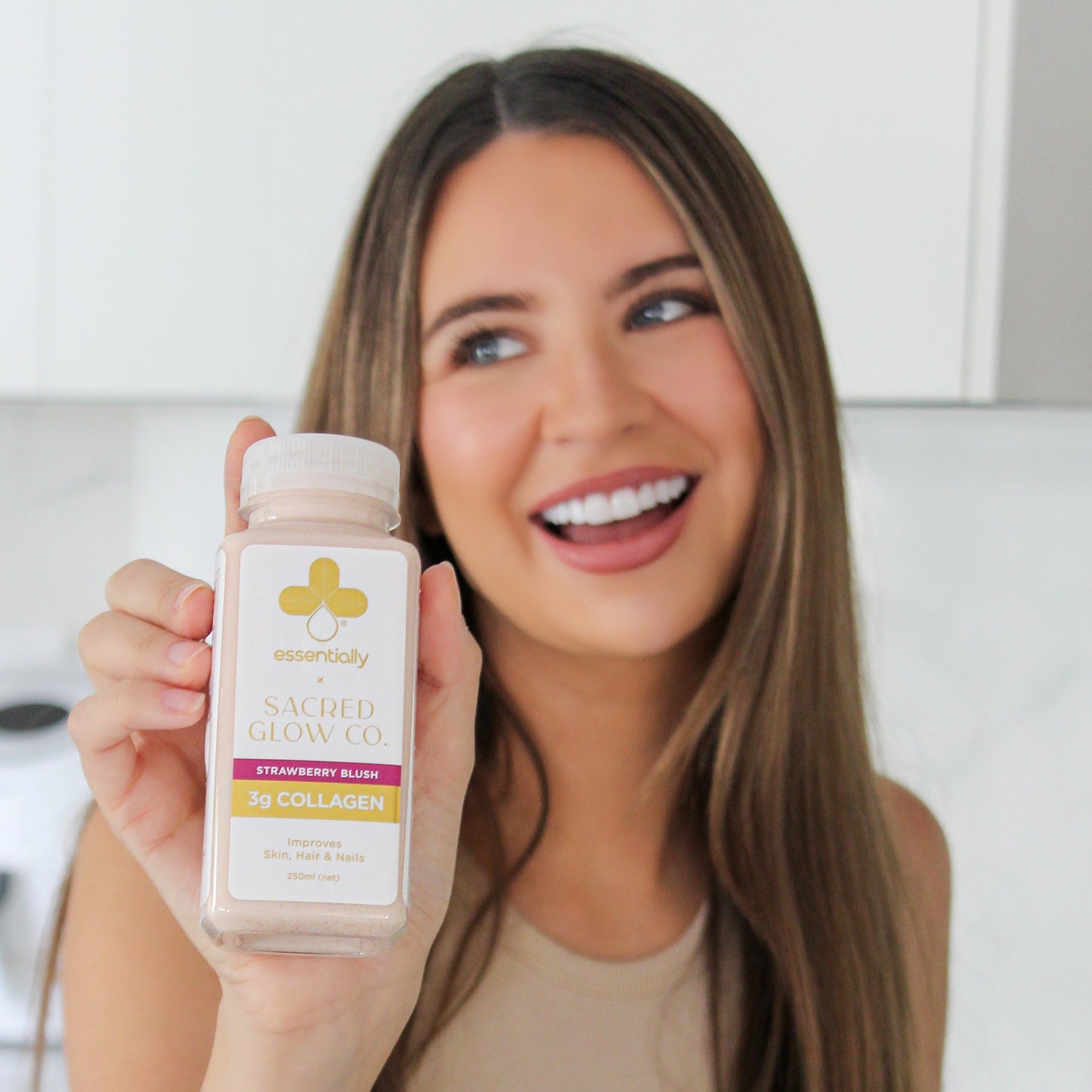 Strawberry Blush Collagen Shake